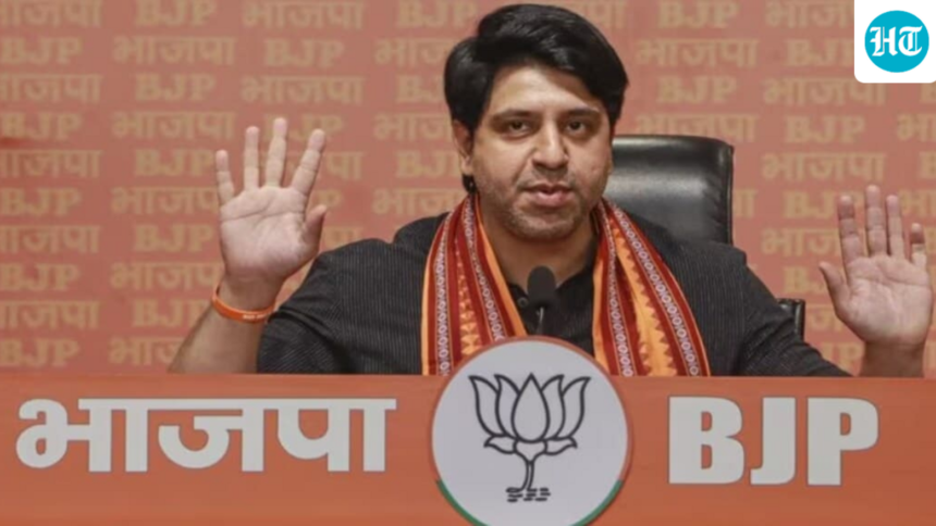 ‘landlord-won’t-give-me-free-rent-because-i’m-from-bjp’:-shehzad-poonawalla-on-party-exit