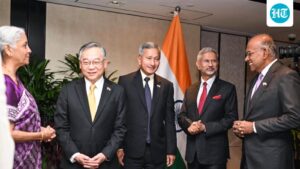 india,-singapore-sign-pacts-on-telecom,-food-security;-discuss-smrs,-chips