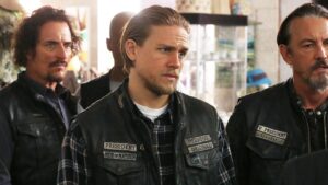 ‘sons-of-anarchy’-creator-kurt-sutter-reacts-to-spinoff:-“i’m-not-involved,-nor-should-i-be”