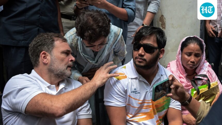 delhi-police-to-file-fir-after-rahul-gandhi’s-dharna-over-student’s-complaint