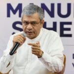 india-to-have-homegrown-mobile-brand-by-mid-2027:-ashwini-vaishnaw