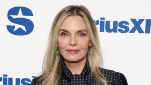 michelle-pfeiffer-reveals-career-plans-after-saying-she-“never”-wanted-to-“star-in-another-movie”