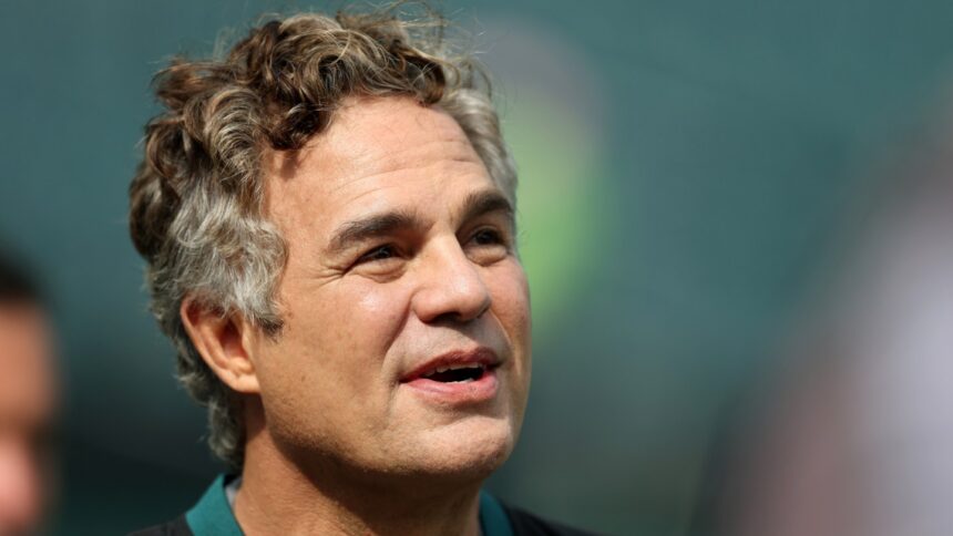 mark-ruffalo-links-paramount-to-oracle’s-israeli-military-ties.-the-studio-calls-remarks-“antisemitic”