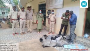 3-detained-for-burning-leopard-caught-in-snare-in-karnataka’s-tumakuru:-official