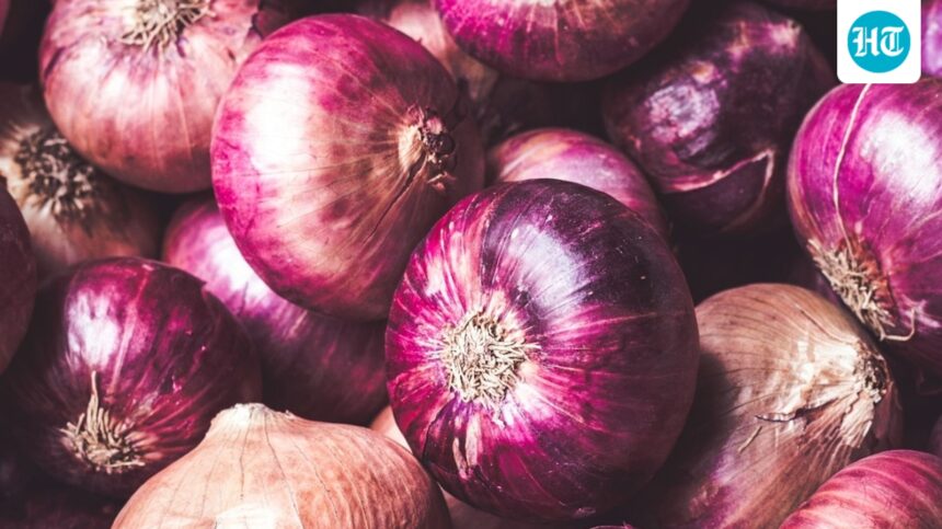 centre-highlights-‘kanda-express’-move-as-congress-slams-‘skyrocketing’-onion-prices