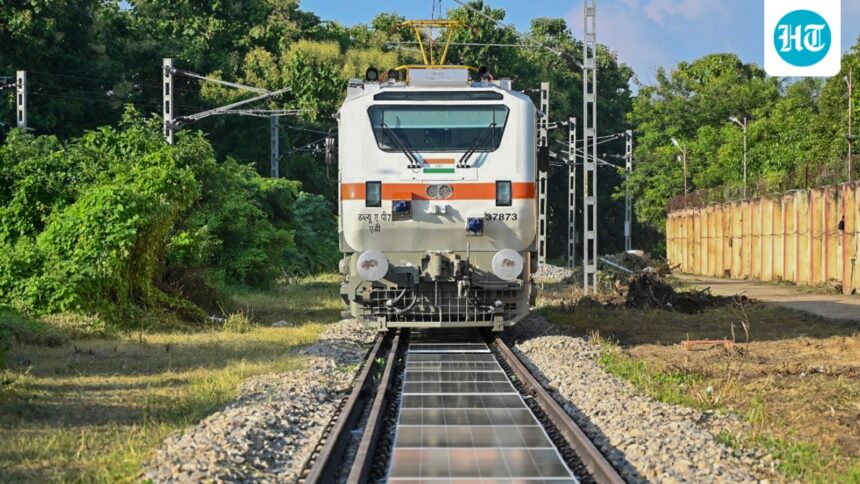 india’s-most-powerful-12,000-horsepower-electric-locomotives-to-get-waterless-urinals-for-loco-pilots:-report