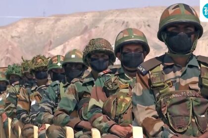 manipur:-1-crpf-personnel-injured,-2-houses-burnt-by-unknown-armed-individuals