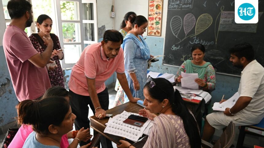 karnataka’s-draft-sir-rolls-released,-over-27%-voters-face-cut