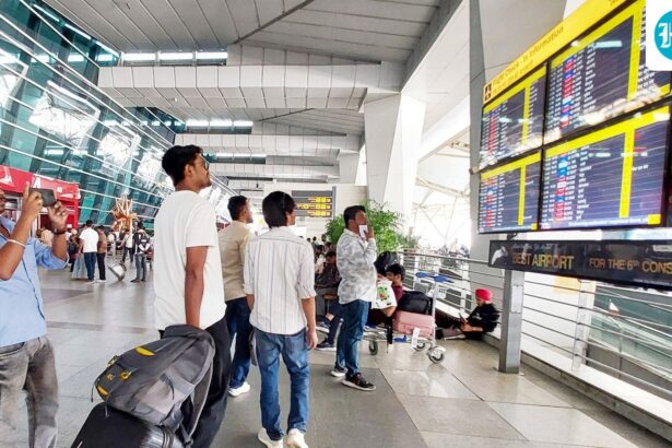 centre-plans-to-privatise-11-airports-in-five-bundles