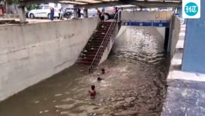 gurugram-administration-takes-big-action-for-school-buses-amid-heavy-rain,-waterlogging-issues