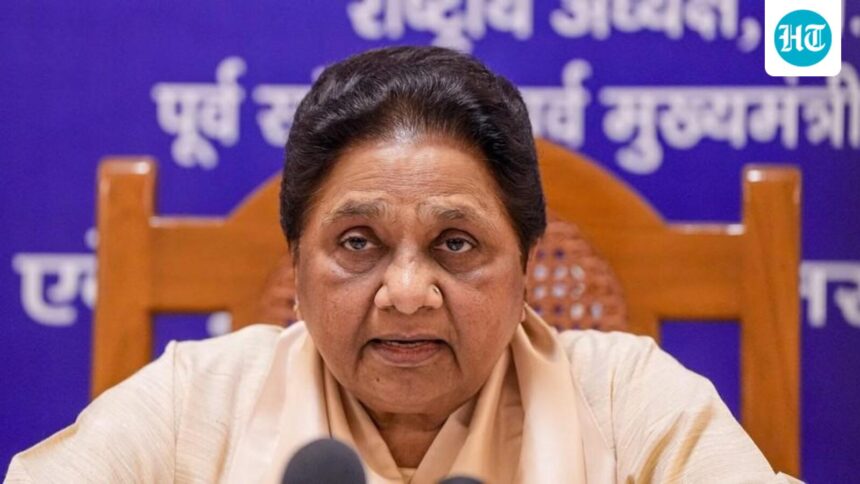 bsp-will-go-solo-in-up,-uttarakhand-and-punjab-assembly-elections:-mayawati
