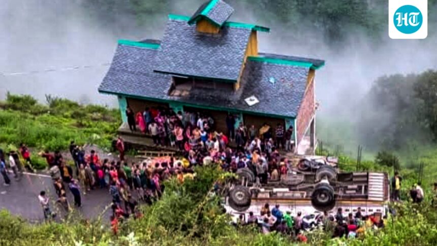 himachal-rain-fury:-98-killed-since-monsoon-onset,-99-roads-blocked,-massive-landslide-hits-chamba-road