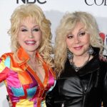 dolly-parton’s-siblings:-her-11-brothers-&-sisters-from-oldest-to-youngest