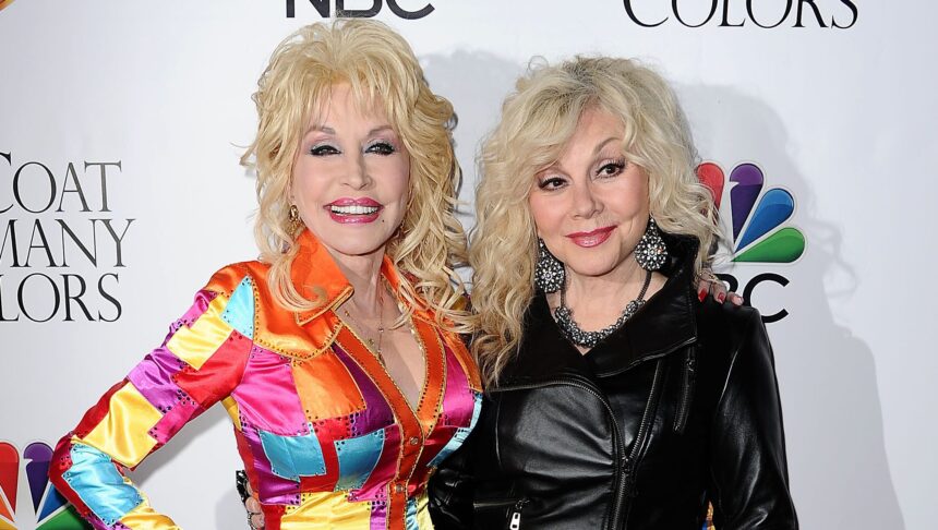dolly-parton’s-siblings:-her-11-brothers-&-sisters-from-oldest-to-youngest