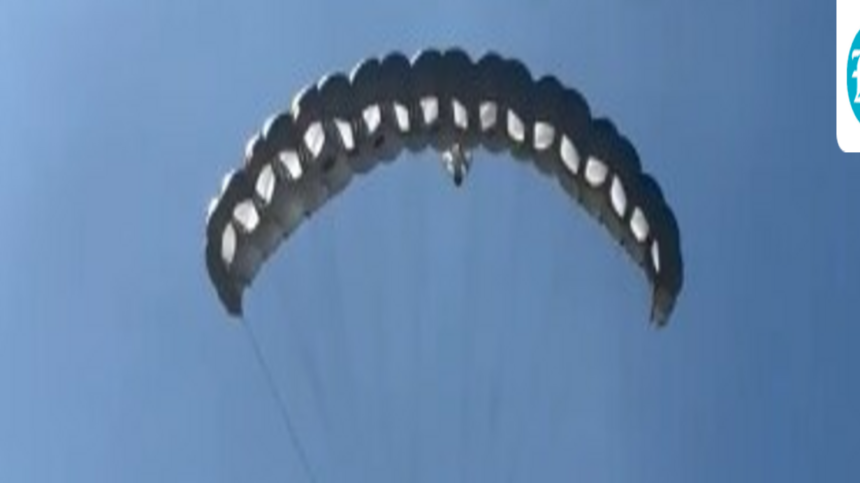 at-22,000-feet,-15°c:-drdo-pulls-off-high-altitude-combat-parachute-test
