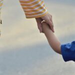 going-full-circle:-traditional-parenting-comes-back-in-style