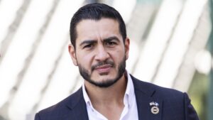 abdul-el-sayed’s-dolly-parton-tribute:-why-is-he-facing-backlash-for-his-message?