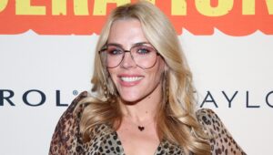 busy-philipps’-brain-tumor:-what-the-diagnosis-means-for-her-health