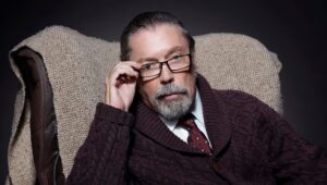 tim-curry’s-health:-everything-to-know-about-his-stroke-&-paralysis-before-death