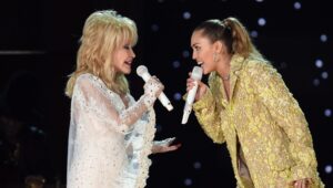 how-is-miley-cyrus-related-to-dolly-parton?-their-connection-explained
