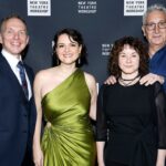 pulitzer-prize-finalist-‘here-there-are-blueberries’-set-for-broadway