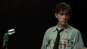 jacob-tremblay-doesn’t-like-the-world-he-sees-in-netflix’s-‘unabomber’-trailer