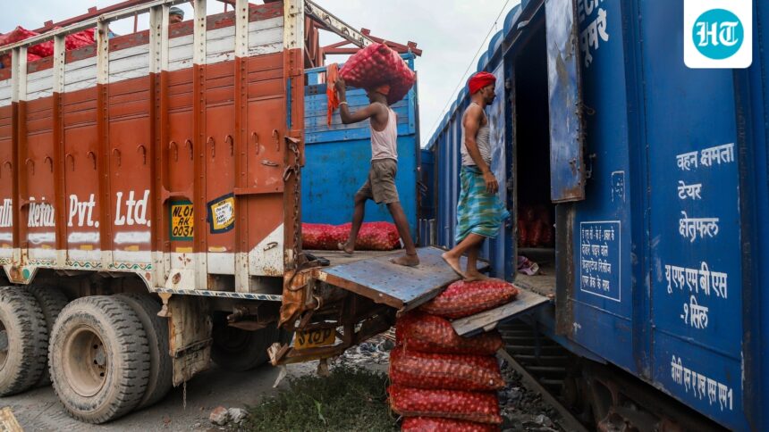 ‘kanda-express’-with-453-tonnes-of-onion-from-nashik-reaches-delhi-to-help-cool-prices