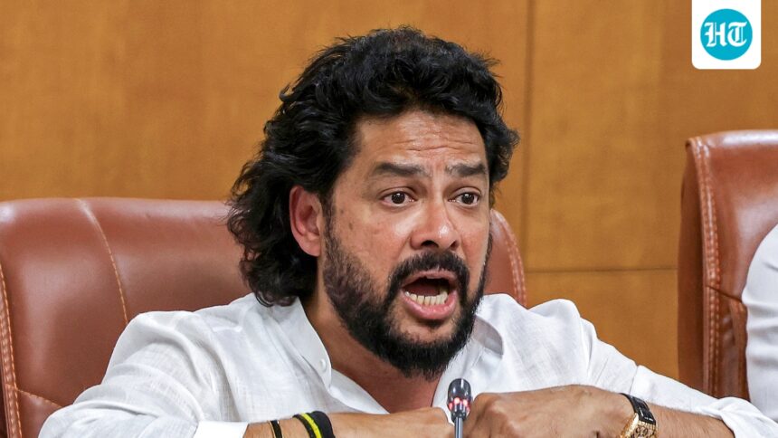 ‘bjp-can’t-scare-me-with-ed,-cbi’:-b-nagendra-slams-‘manuwadis’-after-stepping-down-as-karnataka-minister