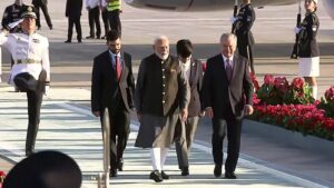 pm-modi-lands-in-uzbekistan-on-two-nation-visit,-president-shavkat-mirziyoyev-receives-him