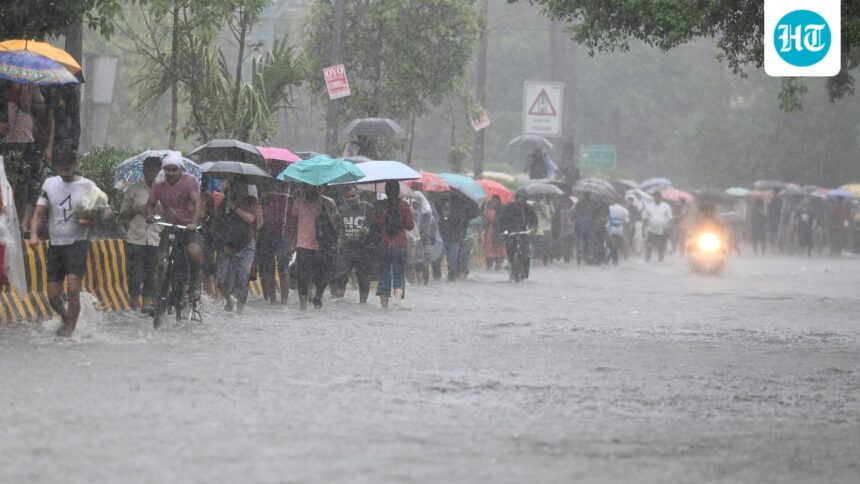 delhi’s-august-sees-above-normal-rain,-warm-nights-and-three-year-high-aqi