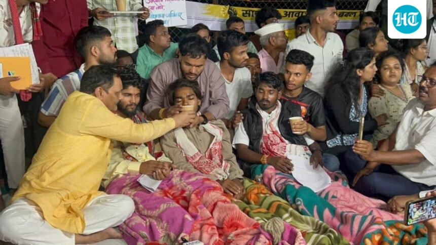 maharashtra-agrees-to-tribal-students’-demands;-17-day-hunger-strike-ends