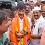 maratha-activist-manoj-jarange-demands-cancellation-of-eknath-shinde’s-event:-‘we’ll-answer-back’