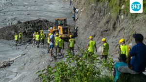 retired-bengal-couple-returns-from-nepal,-recounts-narrow-escape