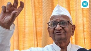 anna-hazare-admitted-to-mumbai-hospital’s-icu-with-acute-dehydration,-kidney-issue