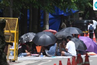 cctv-footage-from-exam-hall,-hostel-show-last-moments-of-iit-bombay-student-who-died-by-suicide