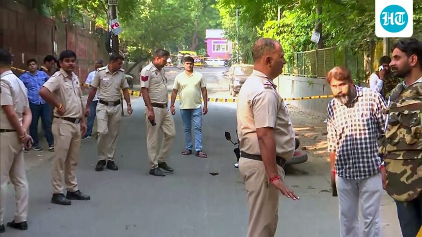 temple-visit,-fake-cops,-threats-with-knife-and-gun:-shocking-details-in-kalkaji-gangrape-case