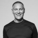 inside-ari-emanuel’s-earliest-days-in-hollywood:-coffee-runs,-couch-surfing-and-replacing-michael-ovitz’s-toilet-paper