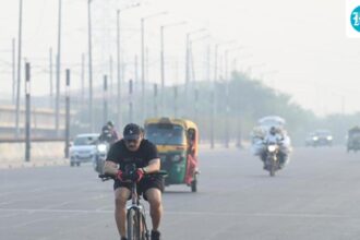 delhi’s-aqi-begins-to-worsen-as-winter-pollution-cycle-nears