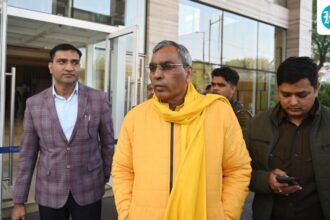 ‘up-will-be-divided-into-four-parts’:-minister-op-rajbhar’s-big-remark-reignites-row,-claims-pm-modi-‘assured’-him