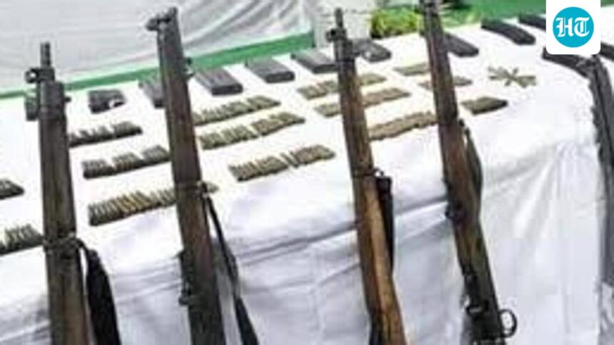three-maoists-surrender-in-bankura-with-ak-47,-insas-rifles:-west-bengal-police