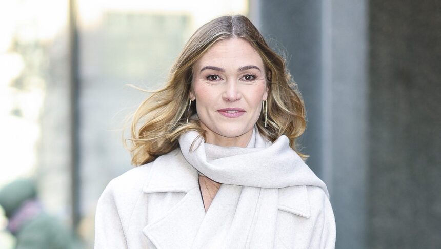 who-is-julia-stiles’-husband?-all-about-preston-j.-cook-&-the-‘dwts’-star’s-three-kids