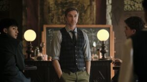 who-is-devon-sawa?-5-things-to-know-about-the-‘coven-academy’-star-who-captured-hearts-in-‘casper’