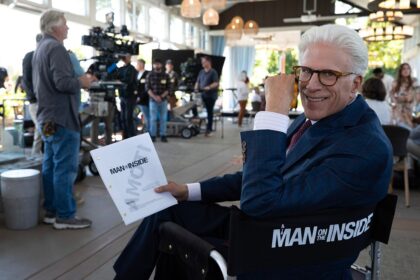 ‘a-man-on-the-inside’-ending-with-season-3-at-netflix