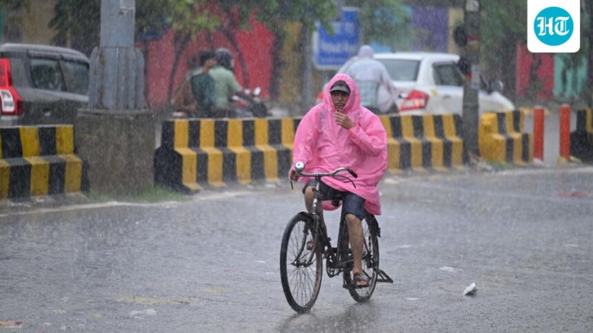 southwest-monsoon-retreats-from-parts-of-northwest-india;-earliest-withdrawal-from-delhi-since-2002