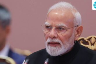 ‘selfless-work-should-be-the-aim’:-pm-narendra-modi-interacts-with-seva-yatris