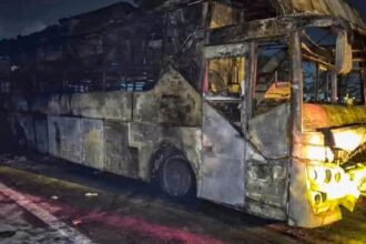 greater-noida-bus-fire:-amid-burning-smell,-driver-smoked-bidis,-told-passengers-‘won’t-stop…-die-if-you-want-to’