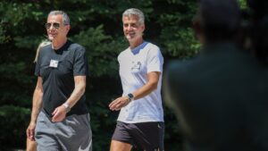 bob-iger-reveals-that-he-wrote-a-six-page-letter-to-josh-d’amaro-and-left-it-in-his-desk