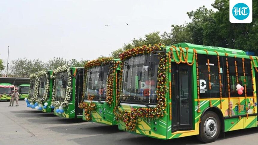 from-yellow-green-to-electric-blue:-delhi’s-changing-bus-landscape