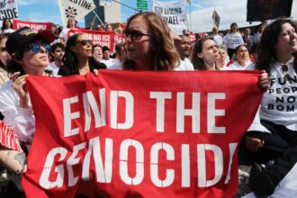 hannah-einbinder-shares-statement-after-being-arrested-at-united-nations-netanyahu-protest