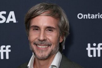 ‘narcos’-director-andres-baiz-tackling-police-helicopter-thriller-‘helo’-for-netflix-(exclusive)